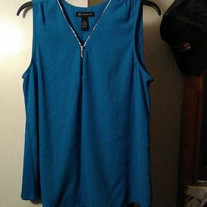 Turquoise tank top zippered